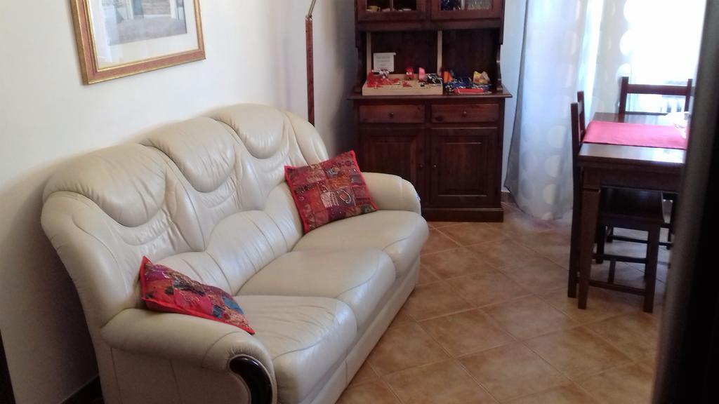 Appartamento Corallo Арона Екстер'єр фото